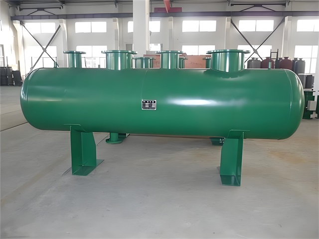 二连浩特锅炉蒸汽分汽缸型号
